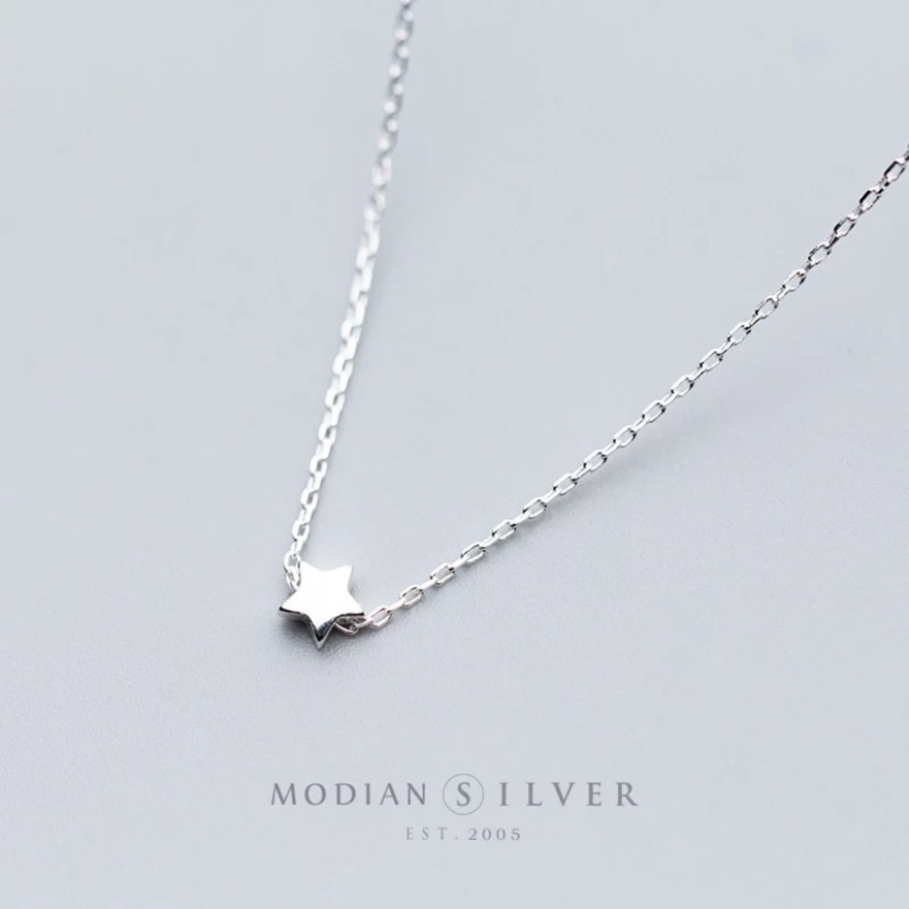 Sterling Dainty solid silver lucky star necklace